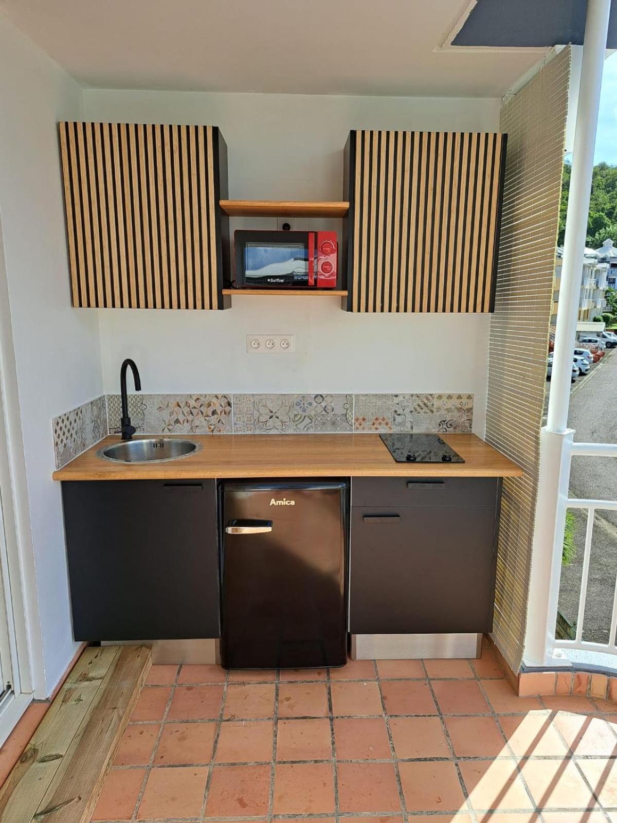 Appartement De La Baie, Vue Magnifique, Tartane Trinite  Exterior foto