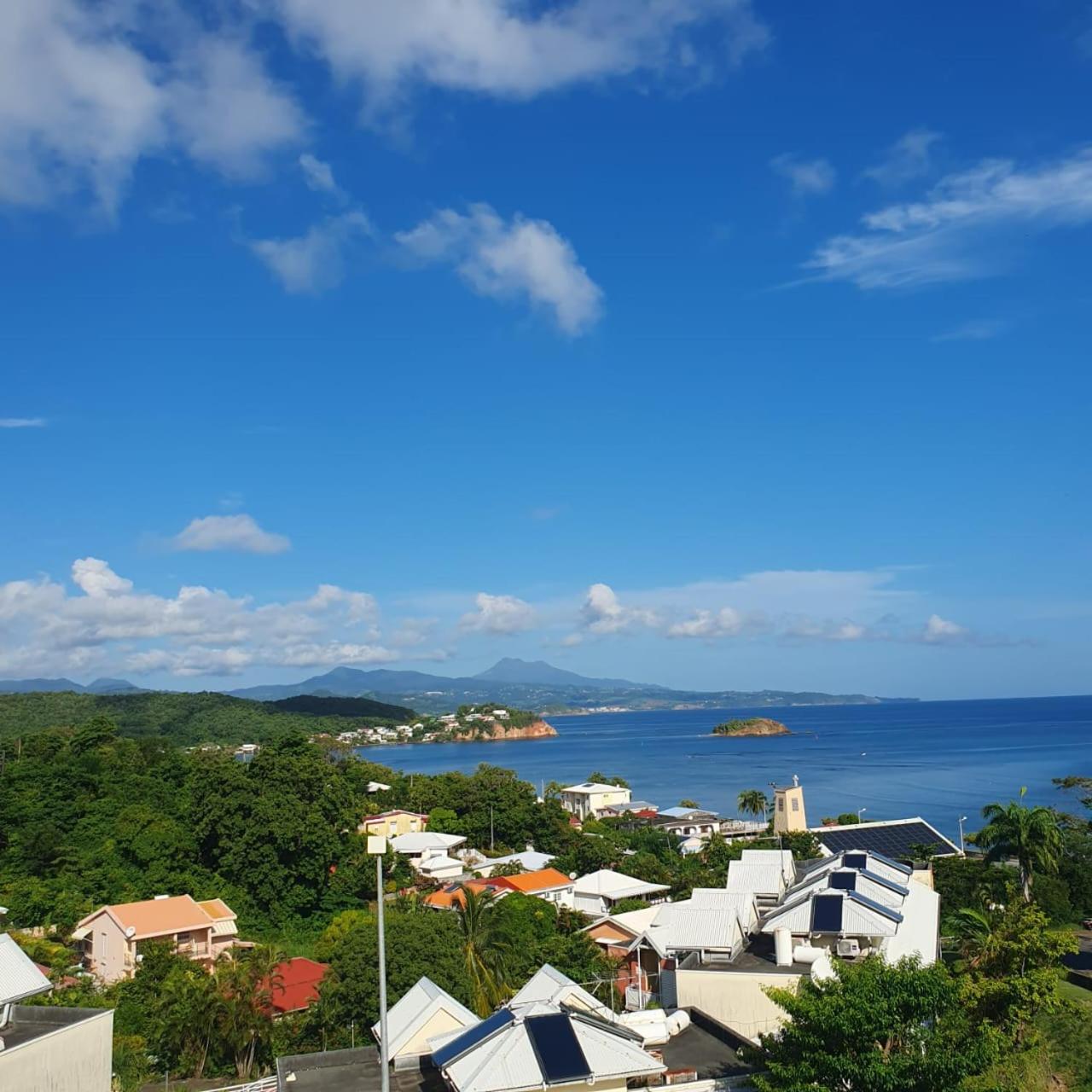 Appartement De La Baie, Vue Magnifique, Tartane Trinite  Exterior foto